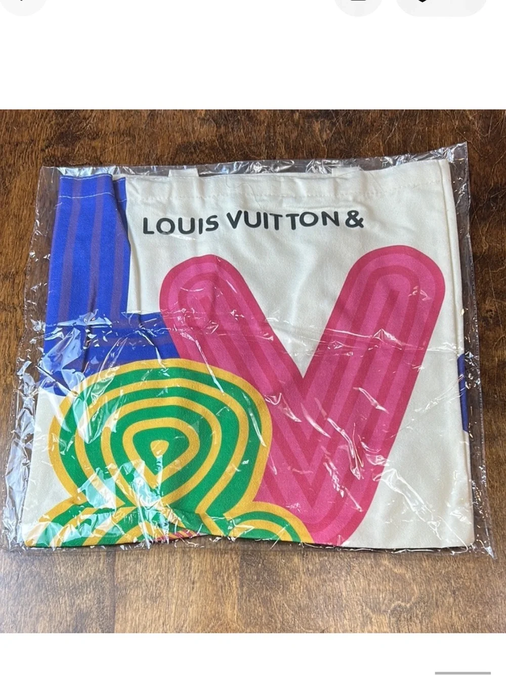 Louis Vuitton Cream Canvas Graphic Tote with Multicolor Print